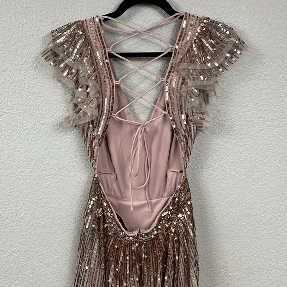 Mac Duggal Sequined Cut Out Ruffled Cap Sleeve Lace Up Back Gown Gold Sz 6 - Picture 10 of 16